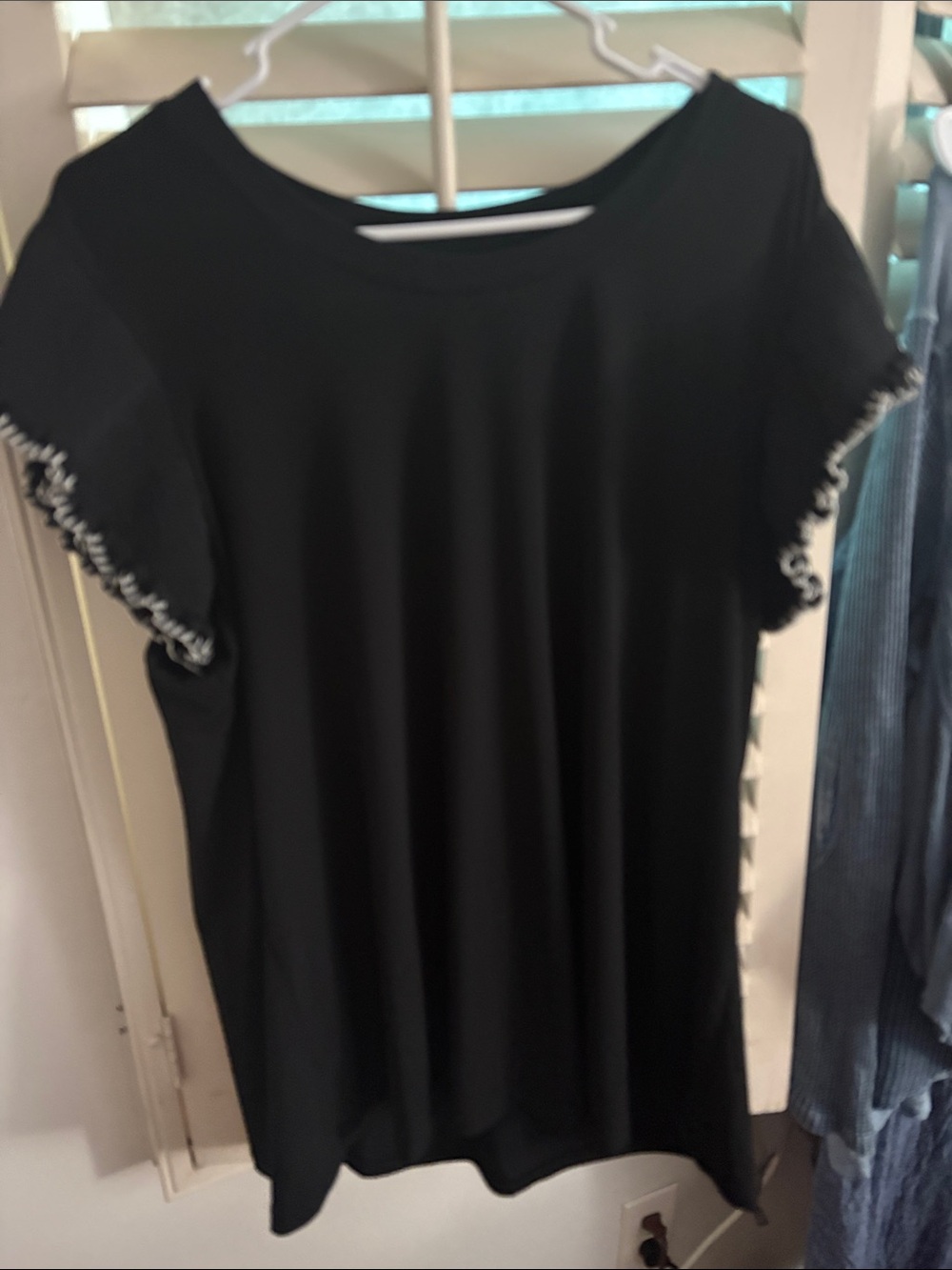 Lane Bryant Black Short Sleeve Tee with Contrast Trim. Very Flattering!